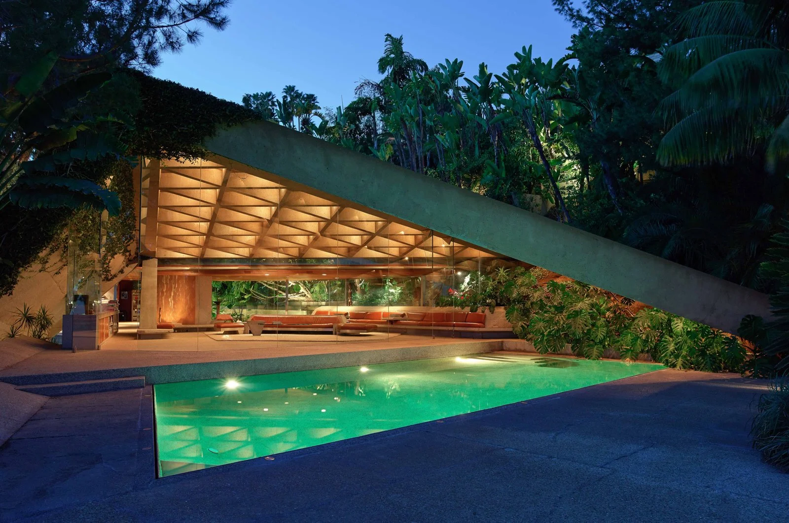 Eight Things You Should Know About the Architect John Lautner